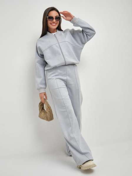 ЗАМШЕВЫЙ КОСТЮМ ЖЕНСКИЙ