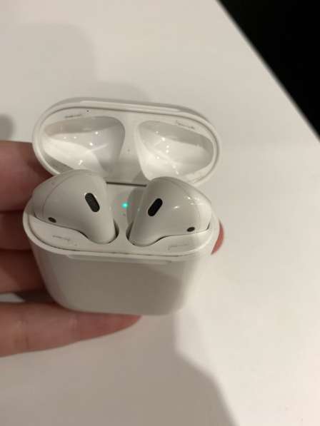 Airpods 1