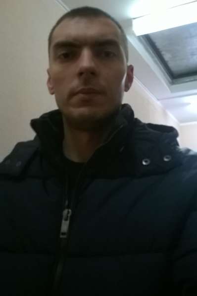 Алексей, 32 года, хочет познакомиться в Москве