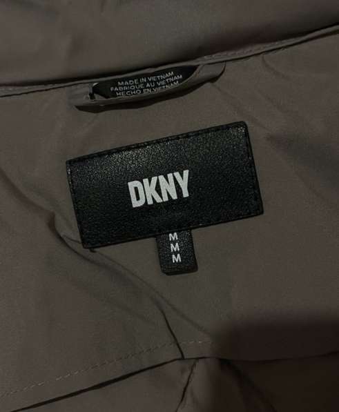 Продаю куртку DKNY в Москве фото 5