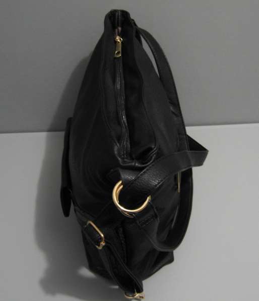 Женская сумка-рюкзак в фото 4