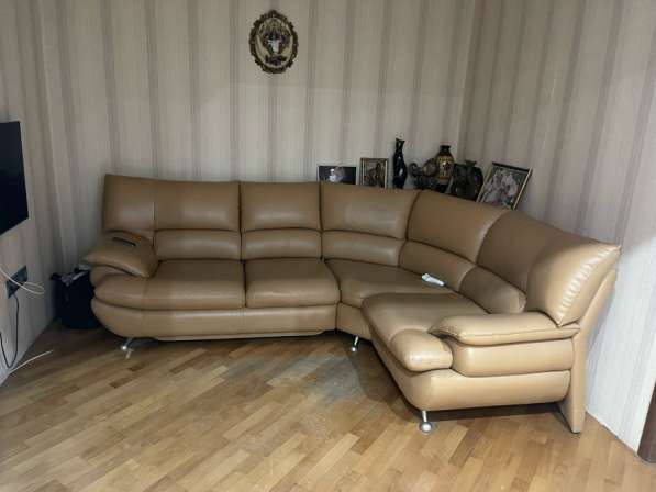 Продаю диван угловой в Колпино