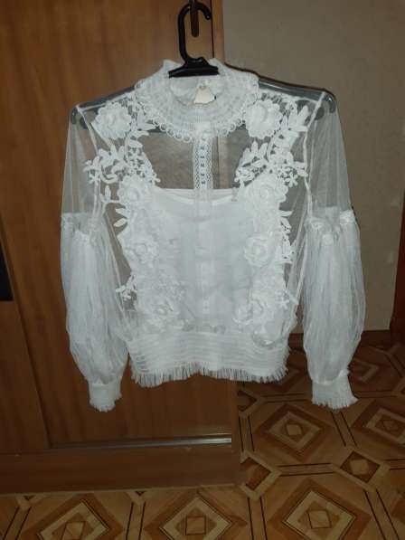Продам блузку в Жигулевске