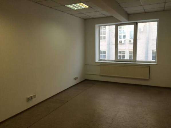офис 1119 м2 в Санкт-Петербурге фото 4