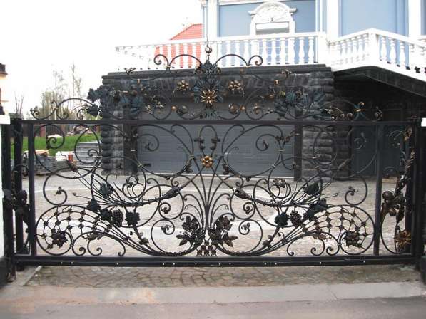 Ворота и заборы в Москве фото 18