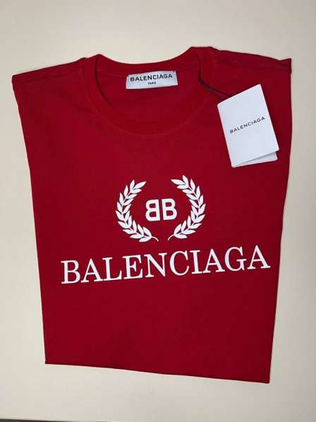 Футболка BALENCIAGA