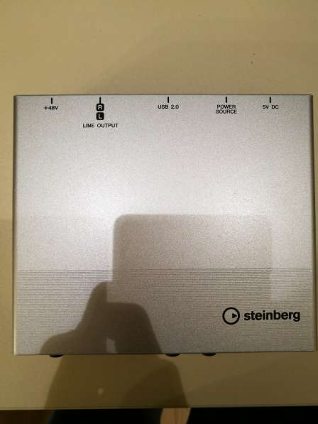 Аудиоинтерфейс Steinberg UR12 в 