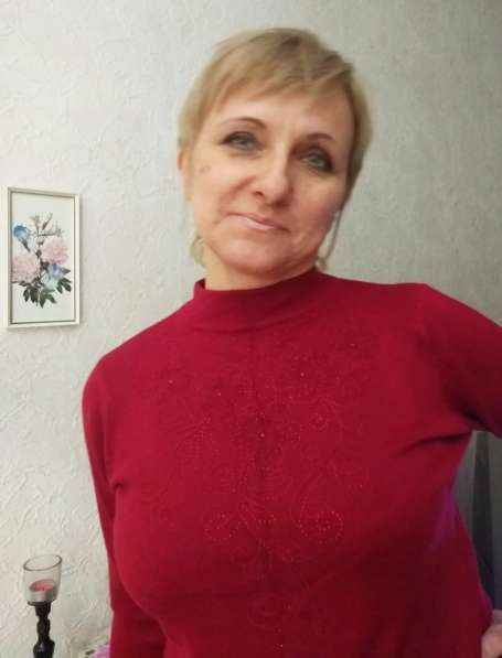 Елена, 51 год, хочет пообщаться в фото 3