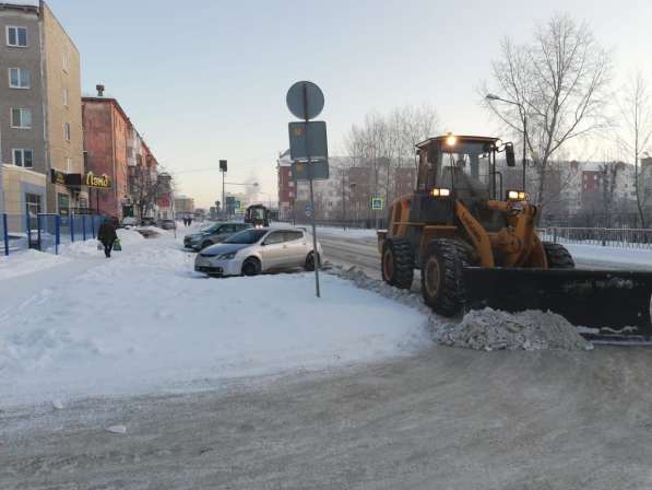 Чистка уборка и вывоз снега в Екатеринбурге фото 15