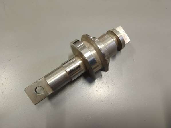 Фиксатор.55-319-48А