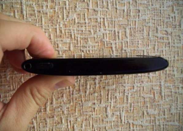 Sony Ericsson U5i Vivaz Black (оригинал) в Москве