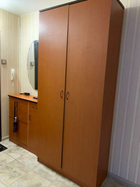 Продам мебель в прихожую