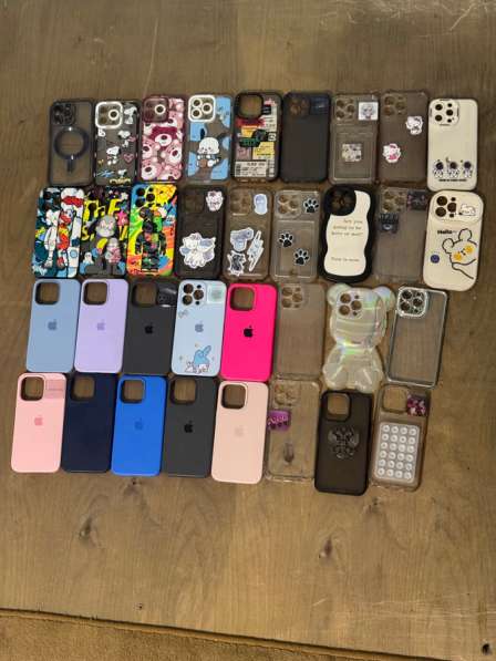 Продам чехлы на iphone 13 pro
