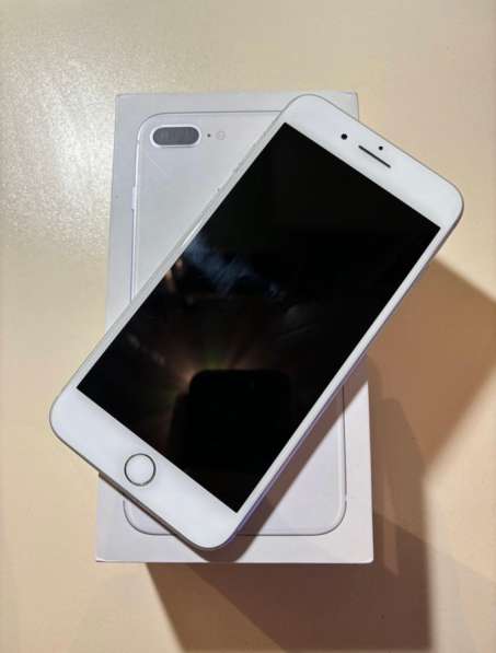 IPhone 8+ 256 gb в Комсомольске-на-Амуре