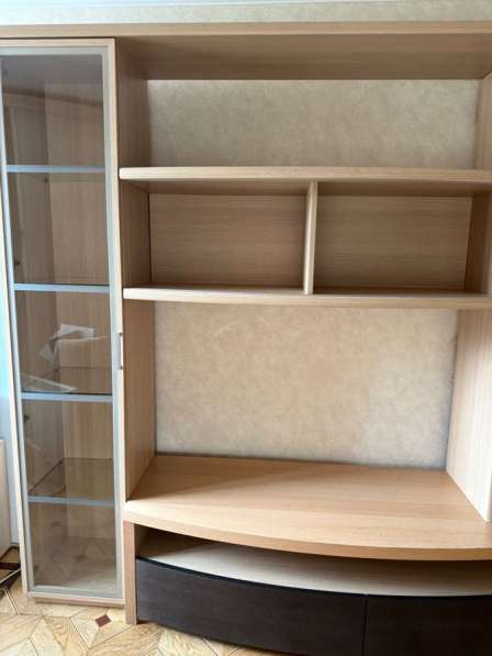 Стенка со шкафом Б/У в Москве фото 4