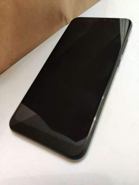 Xiaomi Mi A2 lite в фото 4
