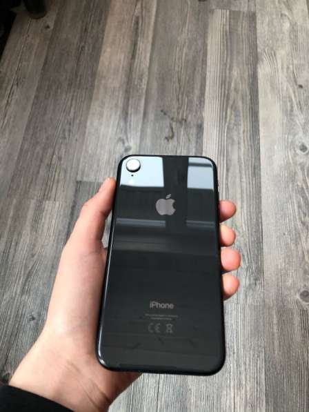 Телефон iPhone XR black