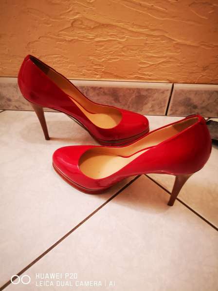 Красные жен туфли 39 Итал. размер