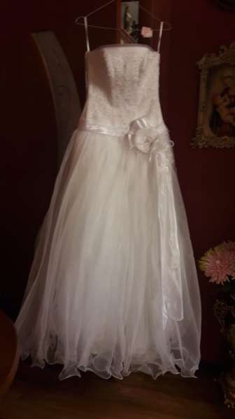 Свадебное платье - 14000 руб в Казани фото 3