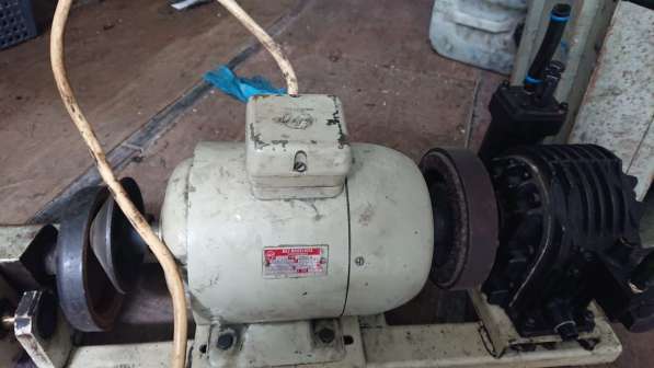 Электромотор с компрессором Чехословакия в Владивостоке фото 4