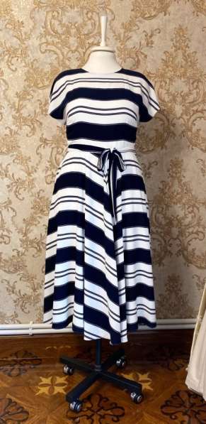 Платье Jasper Conran