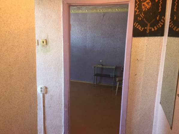 1 комнатная в Дзержинском дёшево!!! в Саратове фото 5