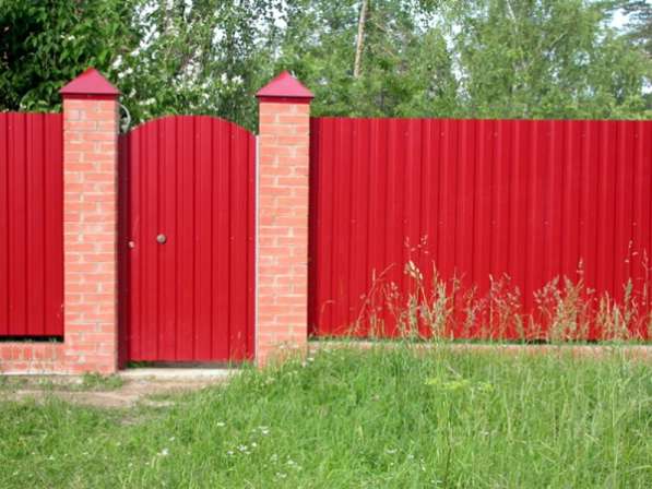 Забор из проф листа, ворота из проф листа, калитка из проф настила,заборы,ограды в Барнауле фото 4