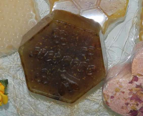 Роскошное питательное медовое мыло с ромашкой для самой неж в фото 3
