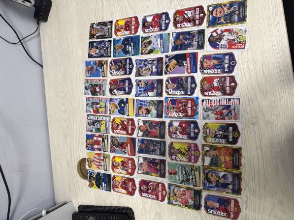 Футбольные карты, 45 карт за 1900 рублей