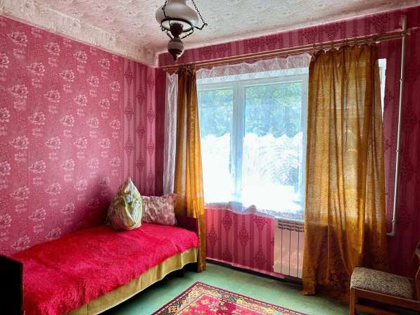 2-комнатная квартира в Луганске в фото 8