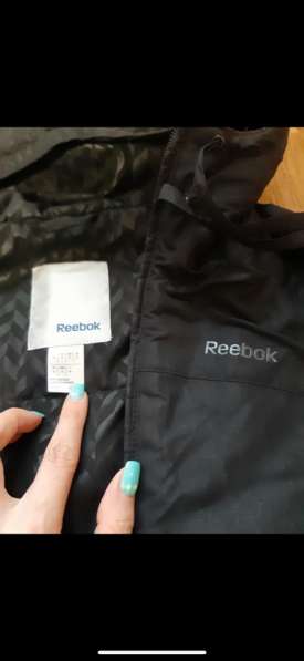 Куртка 44-46 reebok