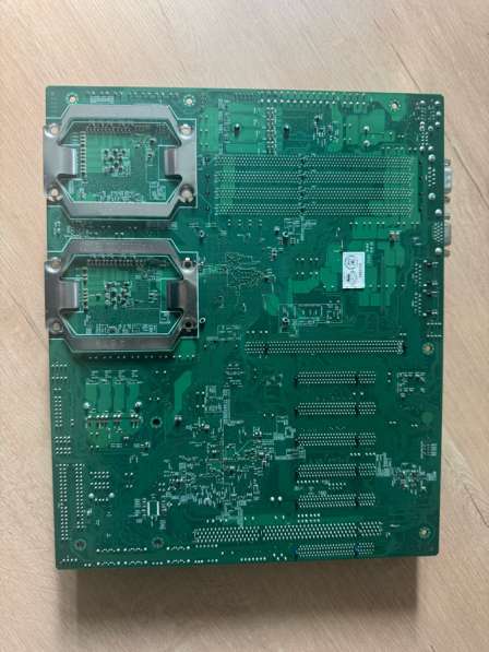 Серверная материнская плата supermicro X7DWE в Дубне фото 3