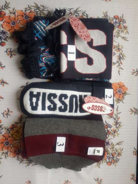 Вязаные изделия Bosco, шарфы, свитера
