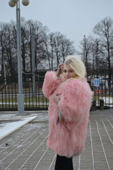Шуба из ламы. Новая в Москве фото 3