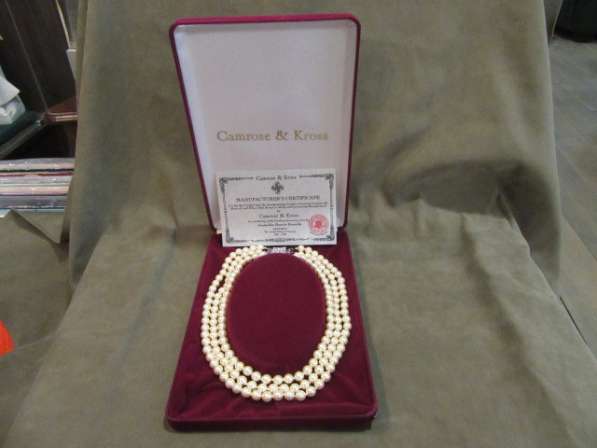 Ожерелье из перламутрового жемчуга с тройной нитью