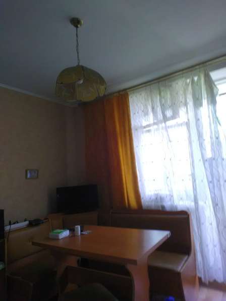 Продам просторную и уютную квартиру в Симферополе фото 3