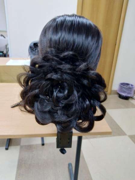 Плетение кос, причёски на основе кос в Санкт-Петербурге фото 3