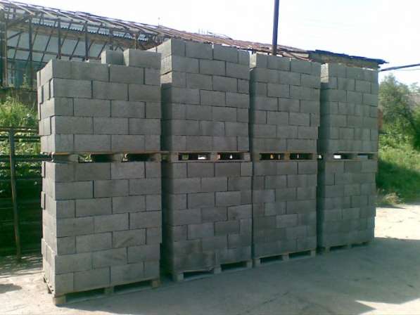 Пескоцементные блоки, пеноблоки, клей для блоков в Бронницах