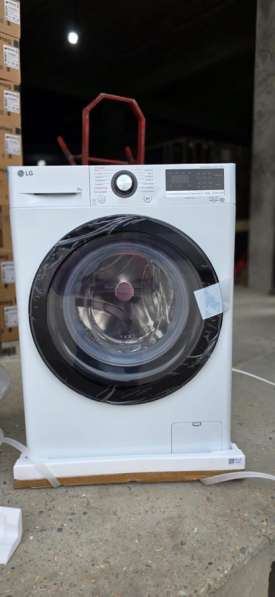 Стиральная машина LG F2V3PS6W