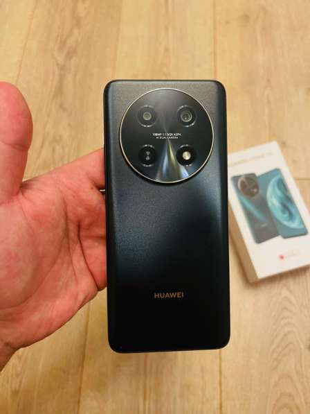 Huawei nova 12i в Москве фото 4