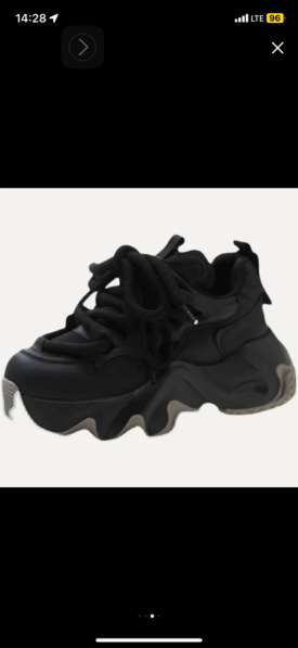 Кроссовки на платформе в Москве