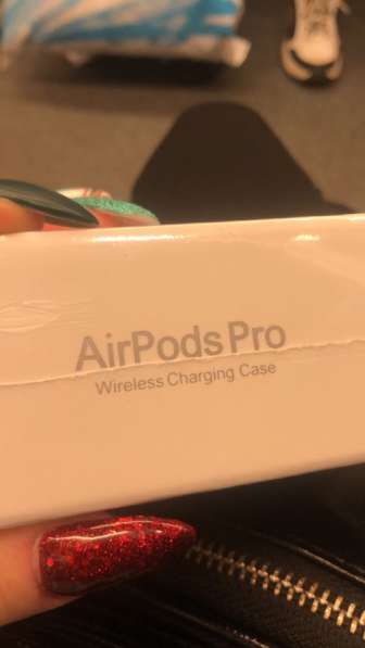 Беспроводные наушники AirPods Pro