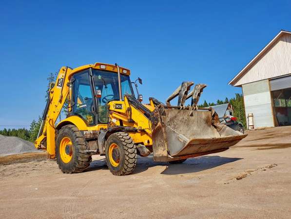 Экскаватор-погрузчик JCB 3CX 2009 года в Санкт-Петербурге фото 4