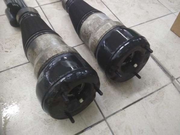 Пневмостойки передние Mercedes-Benz 222 в Москве фото 3