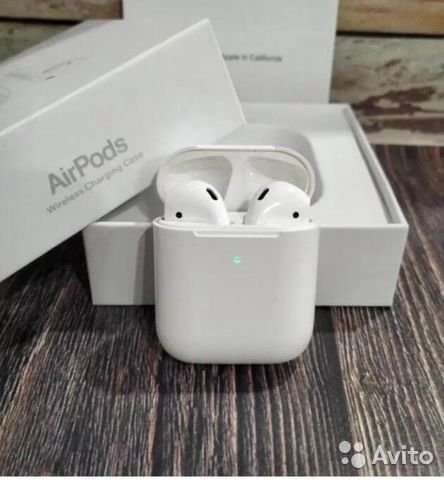 AirPods2 в Москве