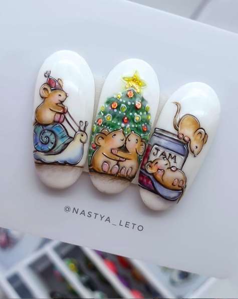 NailArt картина миниатюра "Mouse in christmas"