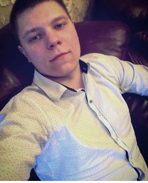 Григорий, 23 года, хочет пообщаться