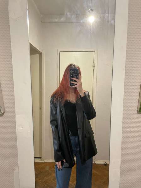 Продам кожаный пиджак женский в Москве фото 3