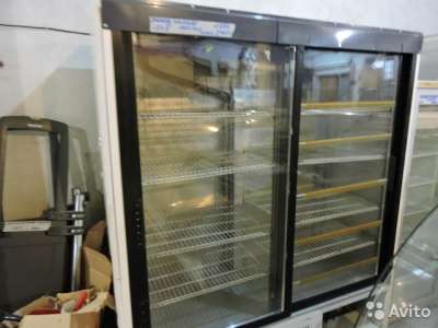 торговое оборудование Холодильный шкаф 1400 лит