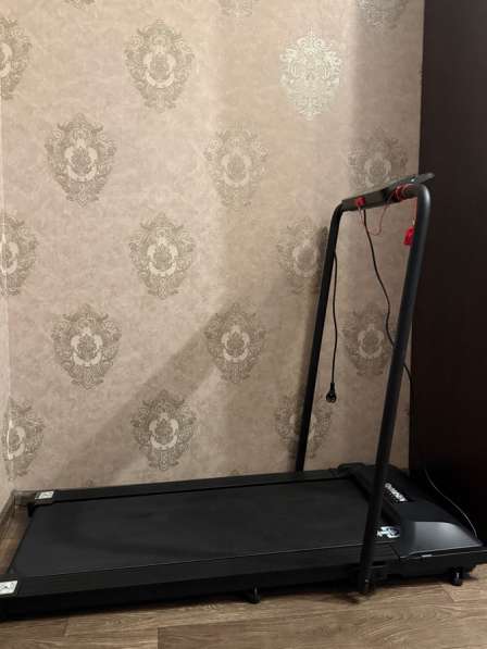 Продам беговую дорожку